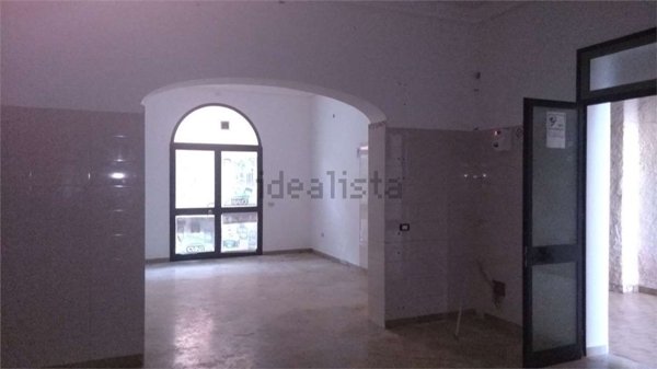 negozio in affitto a Marsala