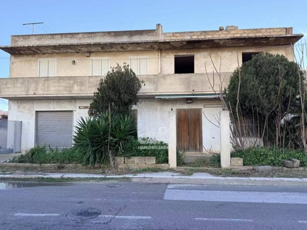 negozio in affitto a Marsala