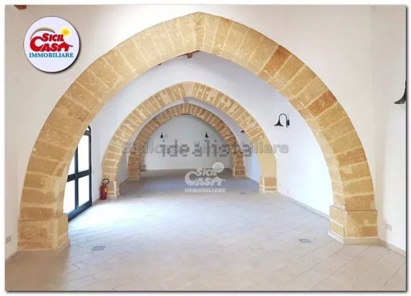 locale commerciale in affitto a Marsala