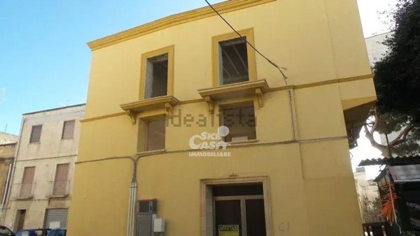 locale commerciale in affitto a Marsala