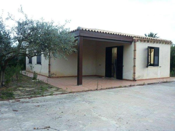 casa indipendente in affitto a Marsala