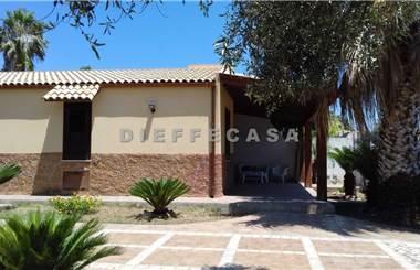 casa indipendente in affitto a Marsala in zona Casabianca