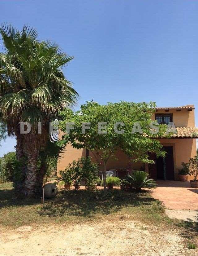 casa indipendente in affitto a Marsala in zona Birgi