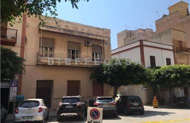 box auto in affitto a Marsala