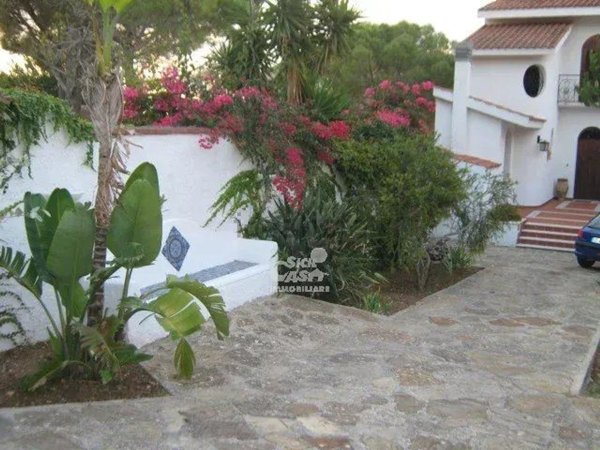 casa indipendente in affitto a Marsala in zona Birgi