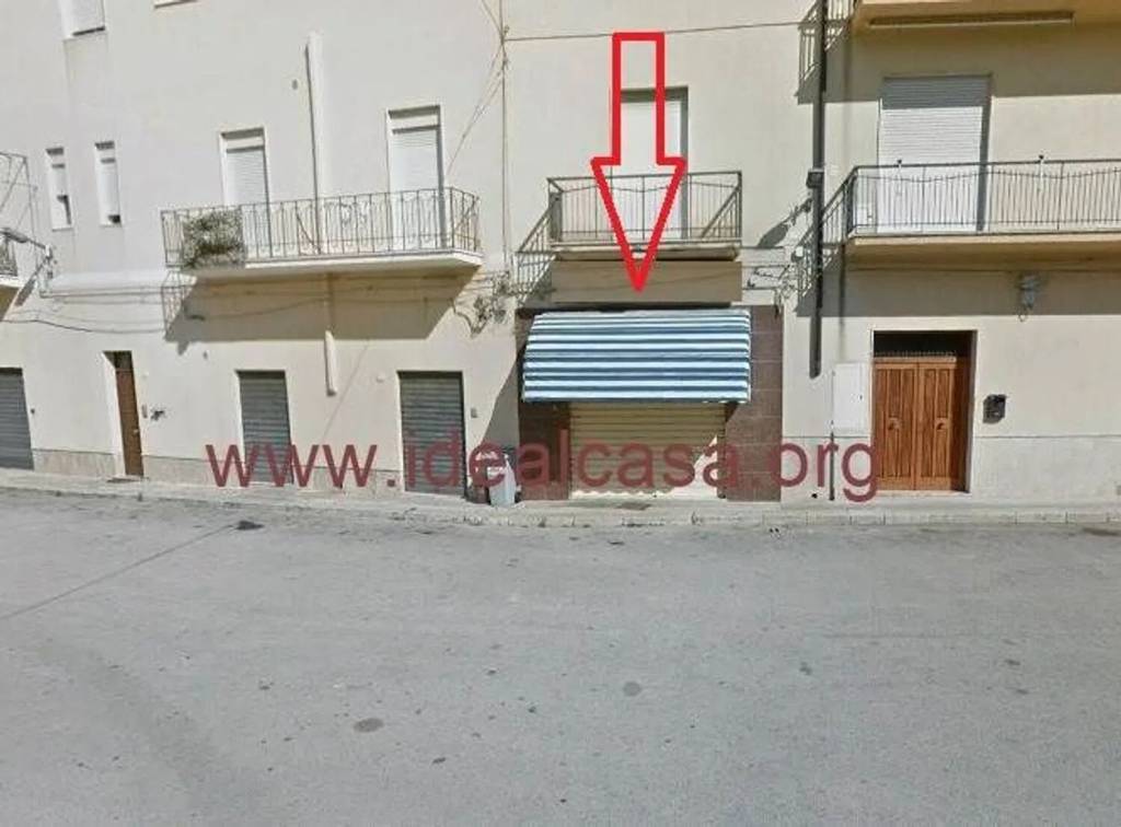 negozio in affitto a Mazara del Vallo in zona Centro Storico