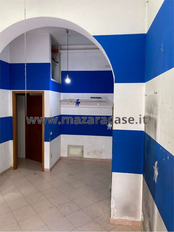 negozio in affitto a Mazara del Vallo in zona Centro Storico