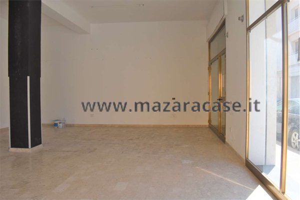 locale commerciale in affitto a Mazara del Vallo