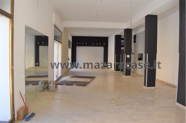 locale commerciale in affitto a Mazara del Vallo