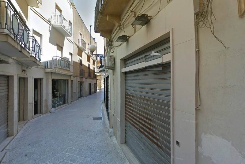 negozio in affitto a Mazara del Vallo in zona Centro Storico