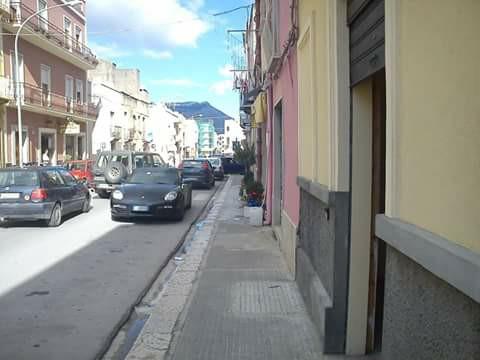 locale commerciale in affitto a Paceco