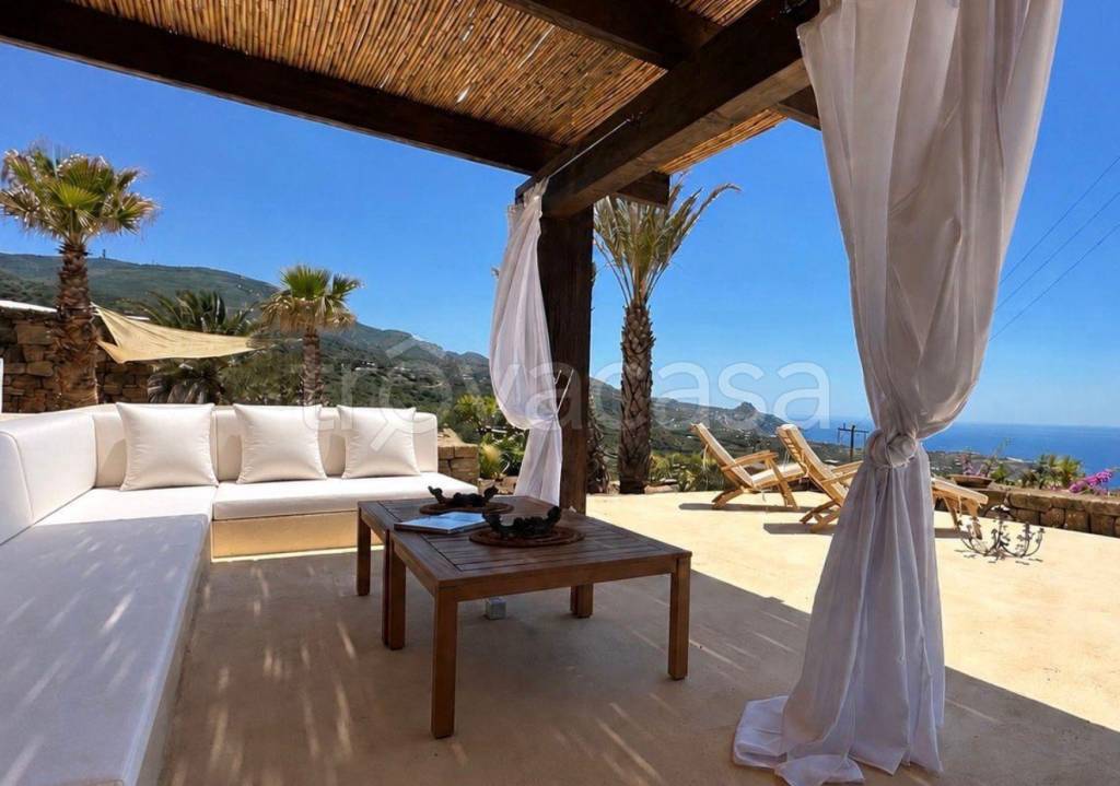 casa indipendente in affitto a Pantelleria
