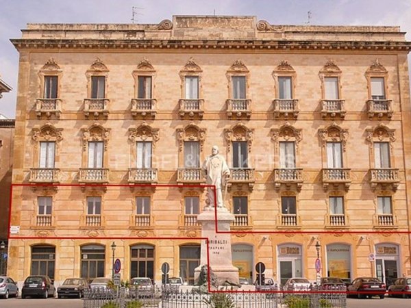 ufficio in affitto a Trapani in zona Città Antica