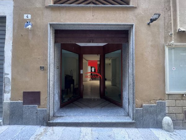 negozio in affitto a Trapani in zona Città Antica