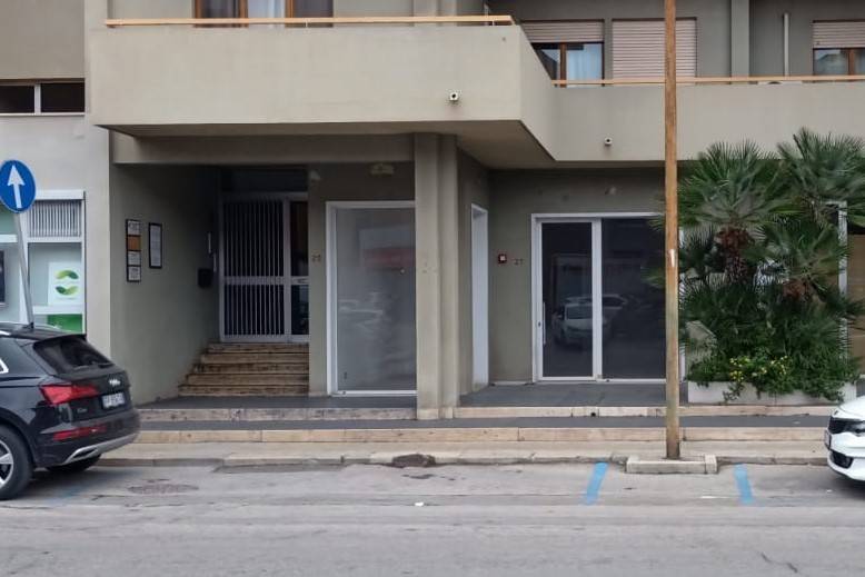 negozio in affitto a Trapani in zona Centro Città