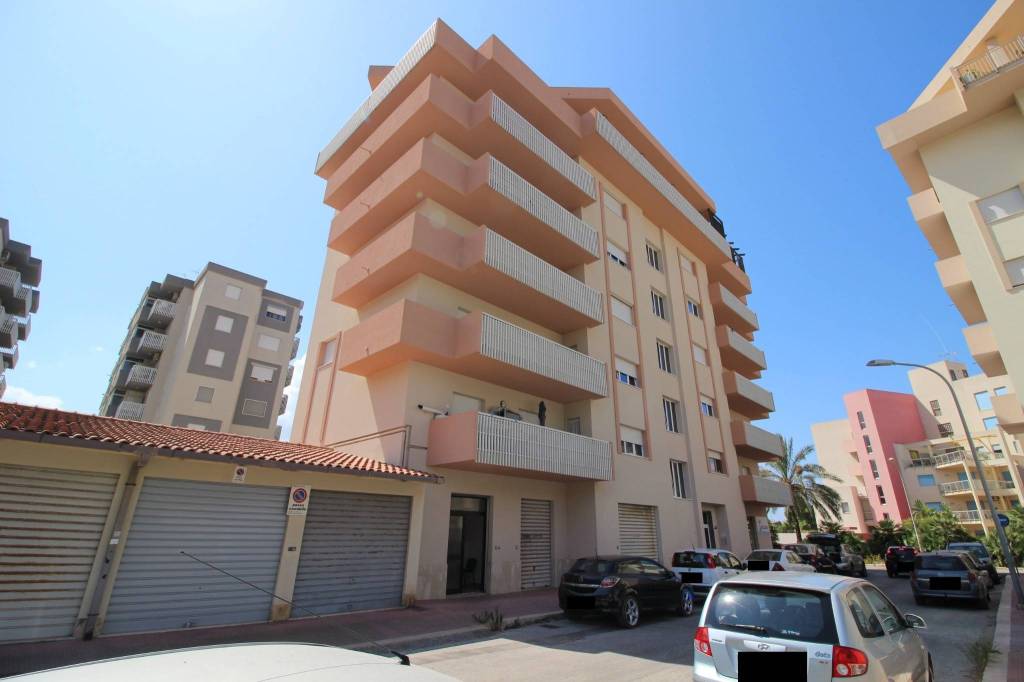 locale di sgombero in affitto a Trapani