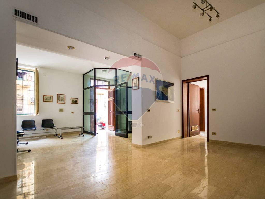 ufficio in affitto a Trapani in zona Centro Città