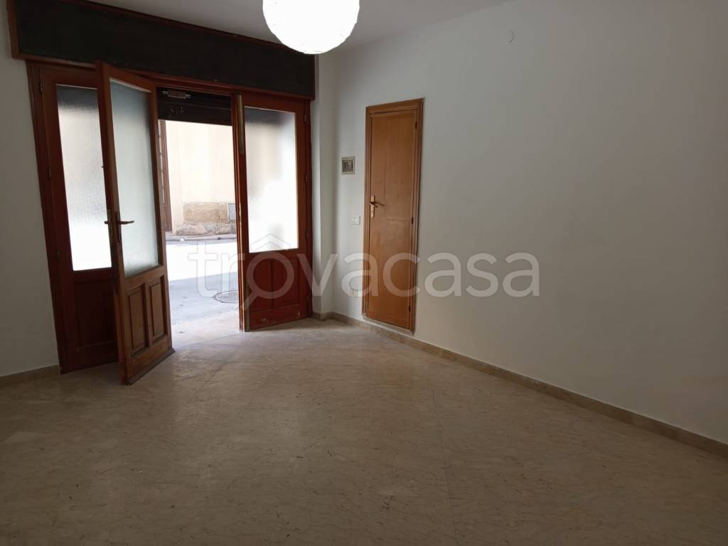 locale commerciale in affitto a Trapani