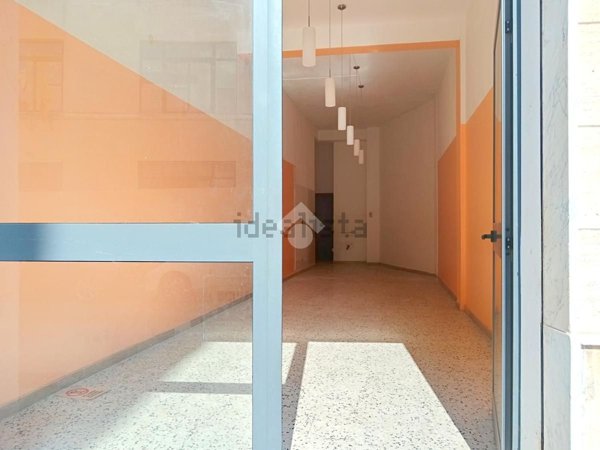 negozio in affitto a Trapani