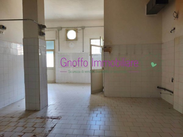 negozio in affitto a Trapani