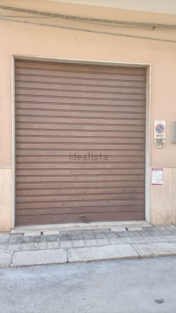locale di sgombero in affitto a Trapani