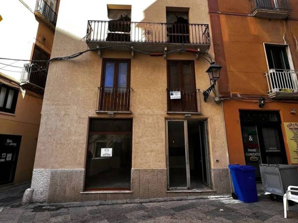 negozio in affitto a Trapani in zona Centro Città