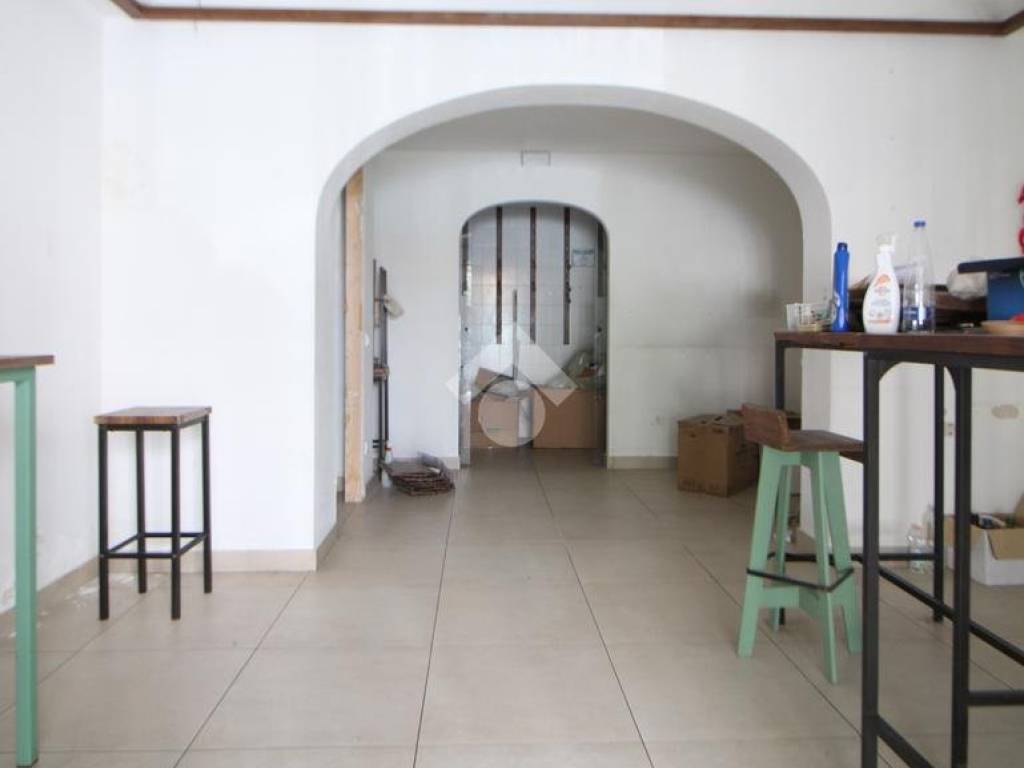 locale commerciale in affitto a Trapani