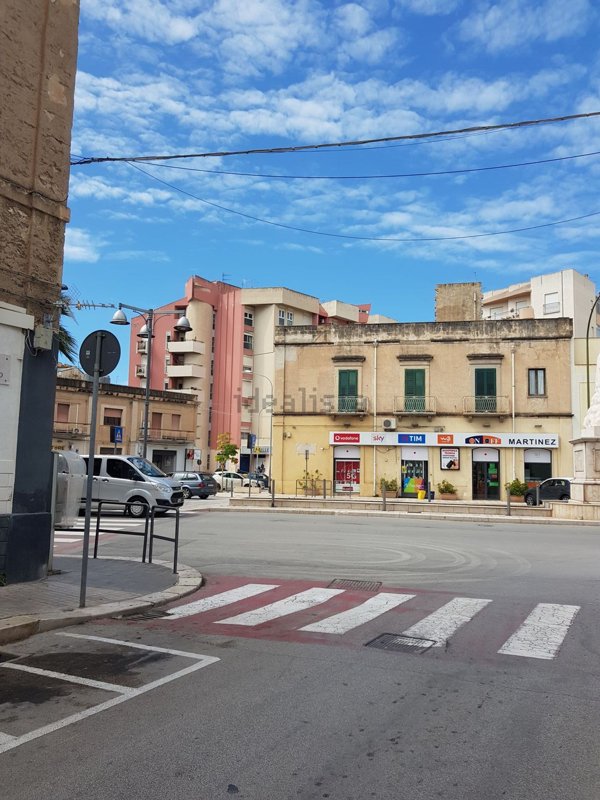 locale commerciale in affitto a Trapani