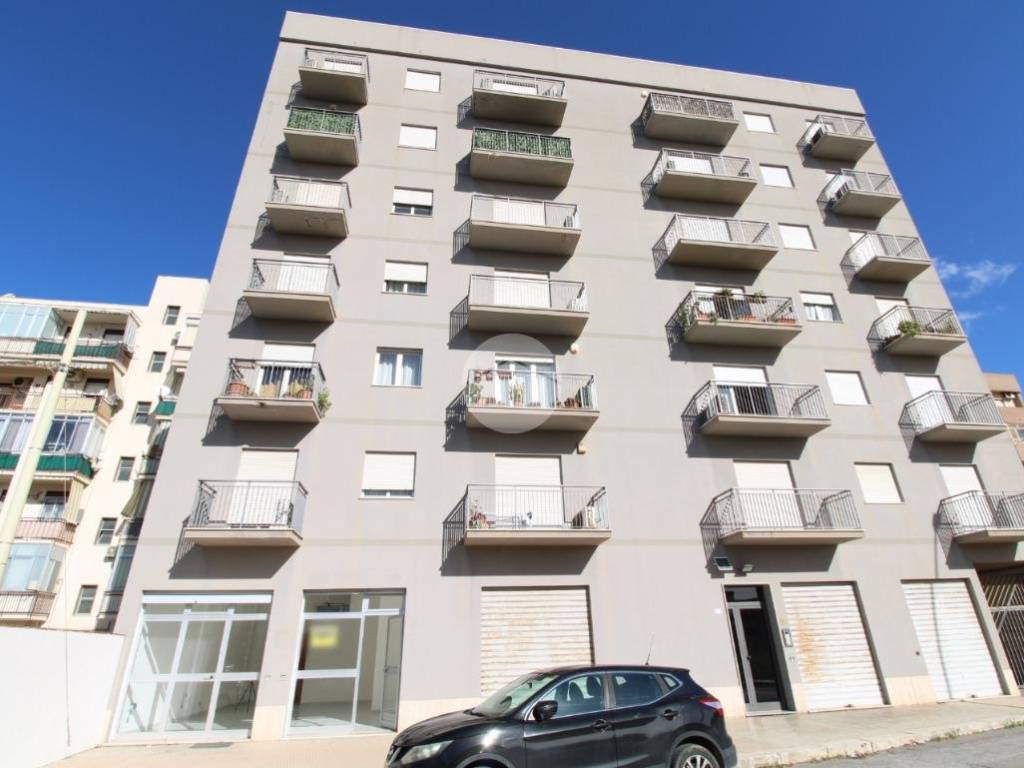 locale di sgombero in affitto a Trapani in zona Mockarta