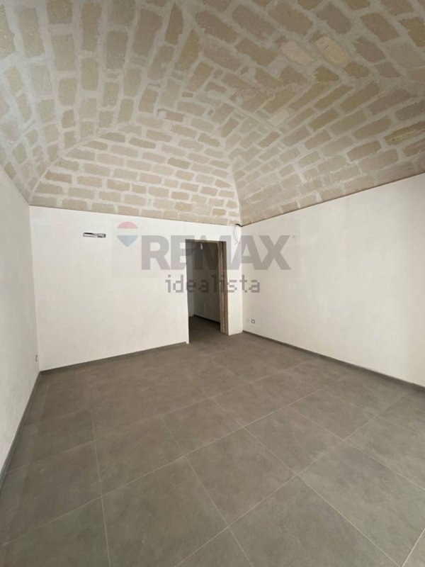 locale commerciale in affitto a Trapani