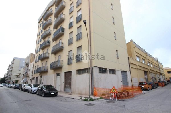 locale commerciale in affitto a Trapani
