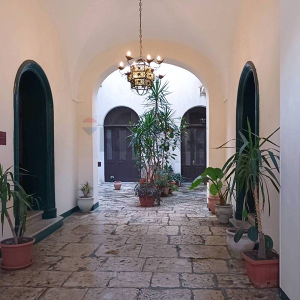ufficio in affitto a Trapani in zona Centro Città