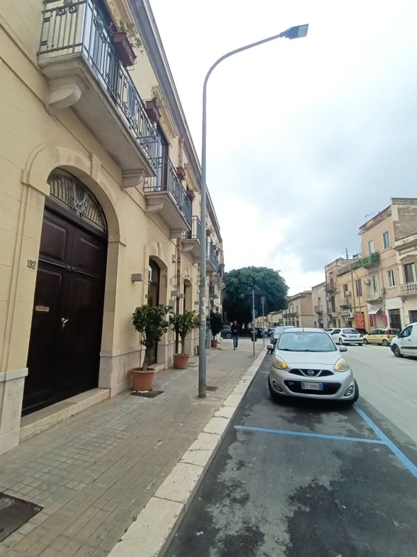 locale commerciale in affitto a Trapani in zona Mockarta