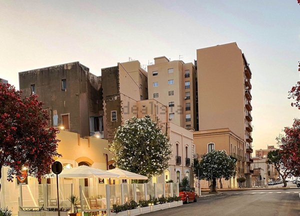 locale commerciale in affitto a Trapani