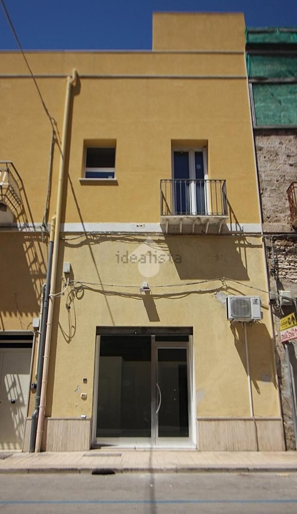 locale commerciale in affitto a Trapani in zona Centro Città