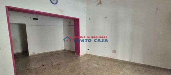 negozio in affitto a Trapani in zona Città Antica