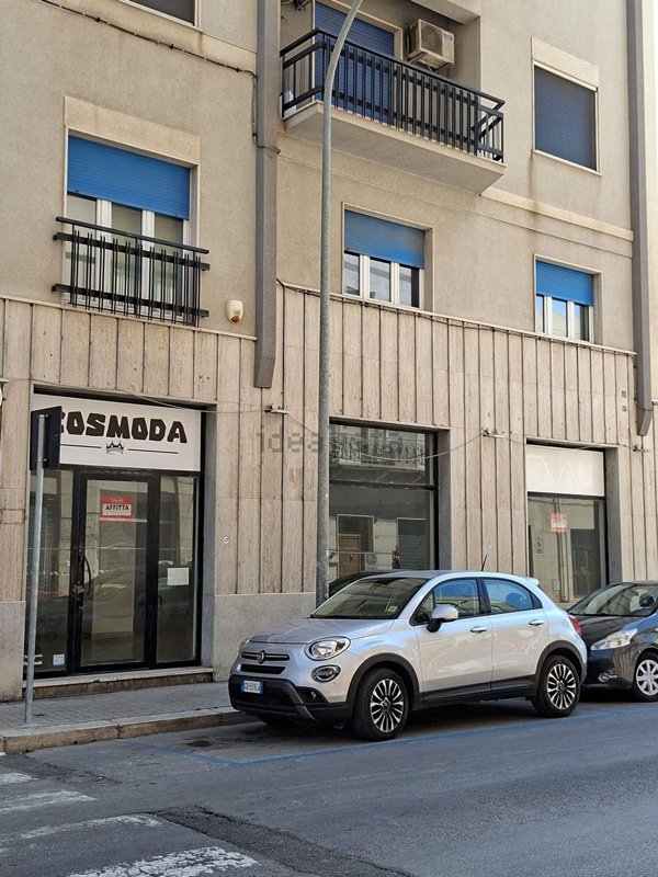 locale commerciale in affitto a Trapani in zona Mockarta