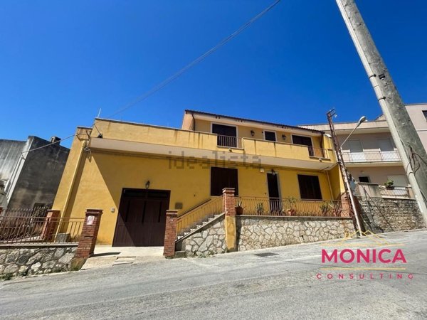 appartamento in affitto a Valderice