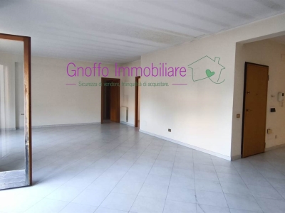 appartamento in affitto a Valderice