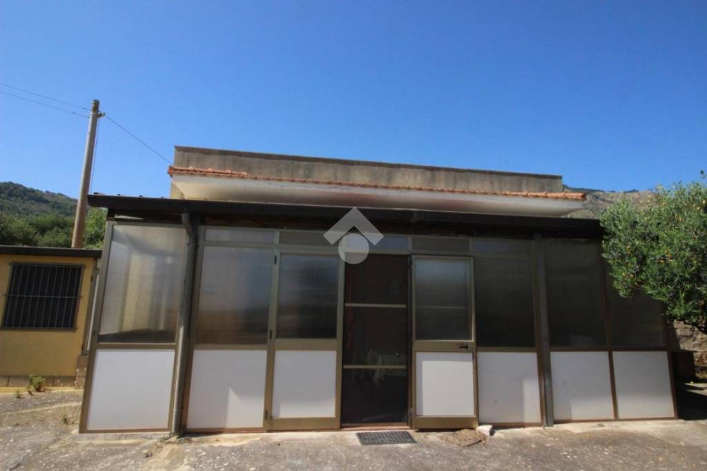 appartamento in affitto a Valderice in zona Sant'Andrea