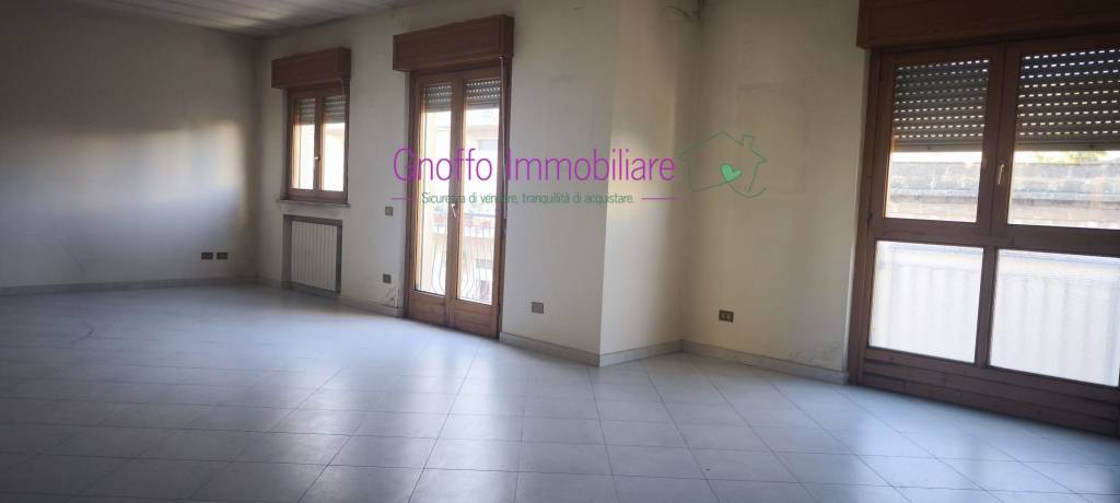 appartamento in affitto a Valderice