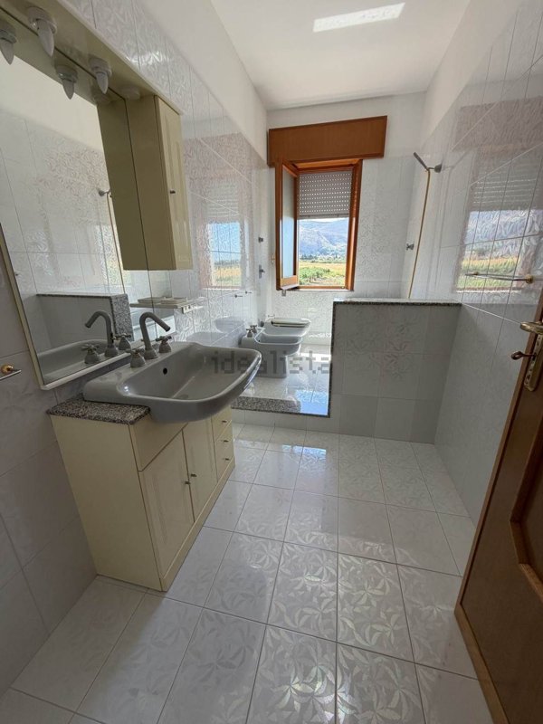 appartamento in affitto a Valderice in zona Sant'Andrea