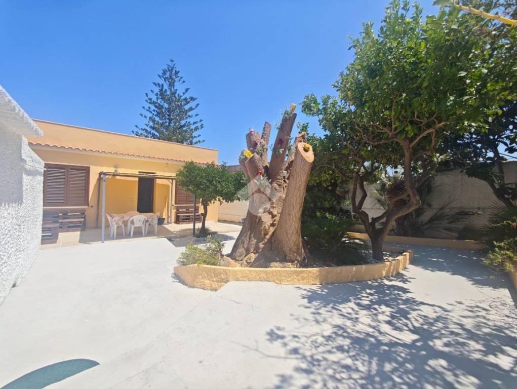 casa indipendente in affitto a Valderice in zona Sant'Andrea