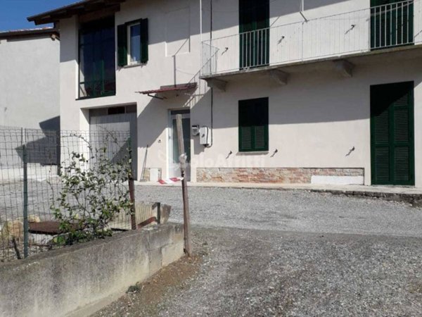 casa indipendente in affitto a Penango