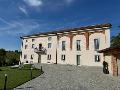 appartamento in affitto a Penango