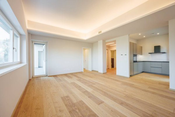 appartamento in affitto a Viale