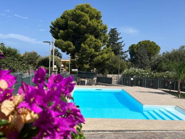 casa indipendente in affitto ad Altavilla Milicia