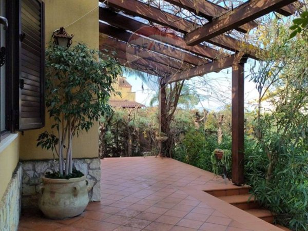 appartamento in affitto ad Altavilla Milicia