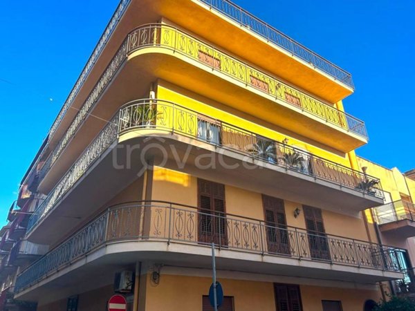 appartamento in affitto ad Altavilla Milicia