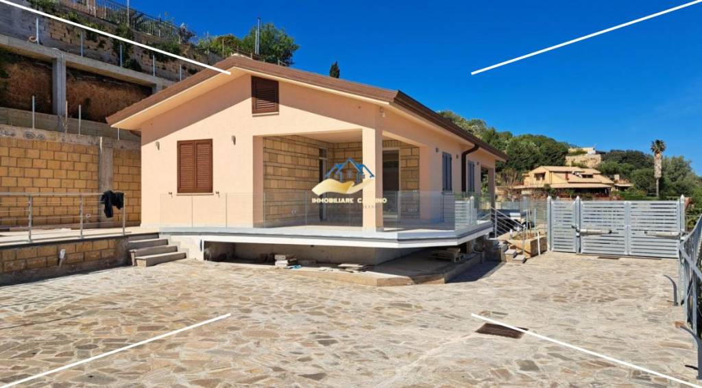 casa indipendente in affitto ad Altavilla Milicia in zona Torre Colonna